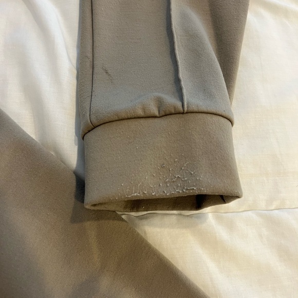 Zara Men’s Tan Pleated Sweatpants - Picture 5 of 5